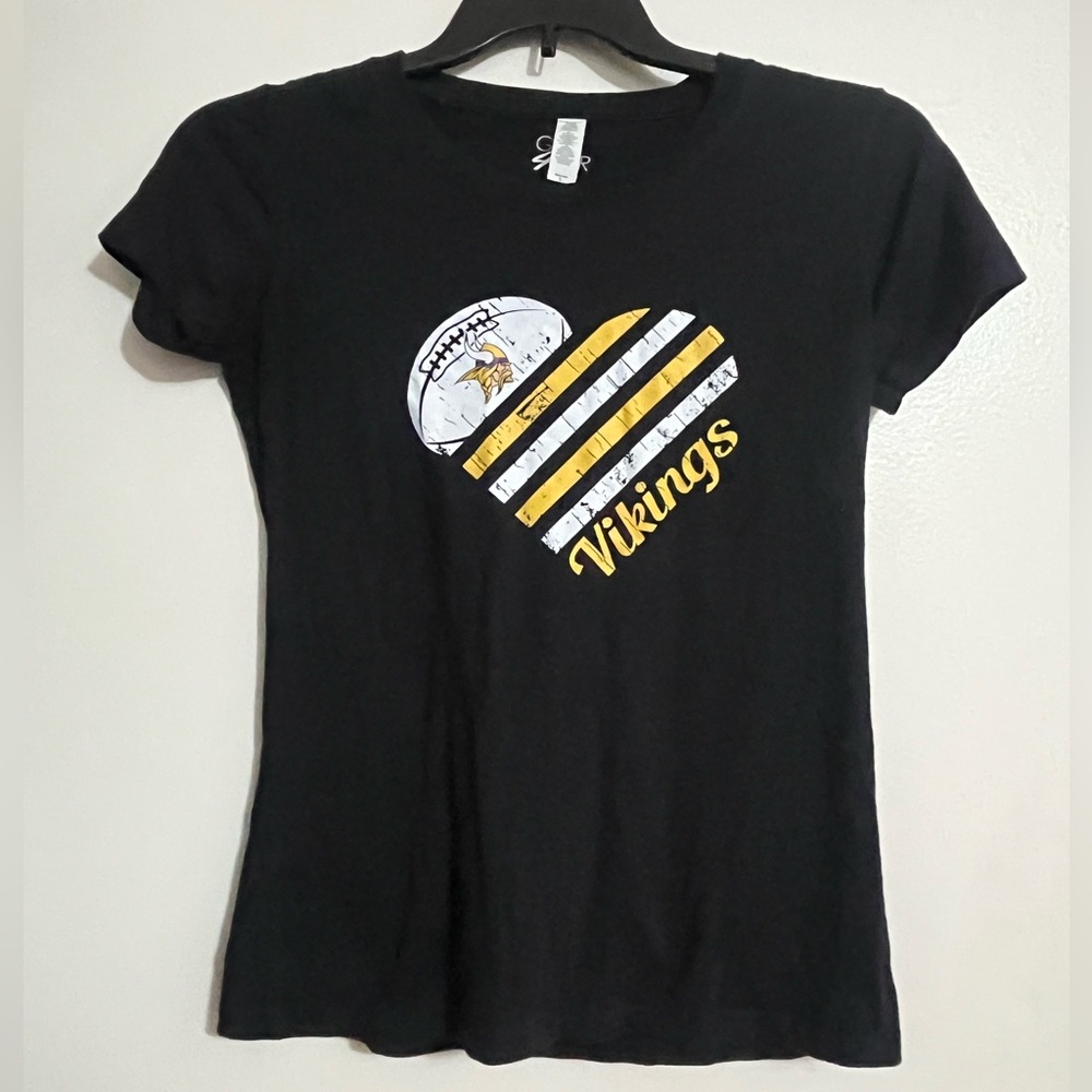 Black Vikings Graphic T-Shirt